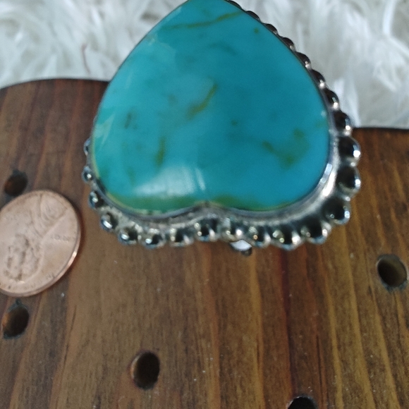 Turquoise Heart Silver Ring Size 9 - Picture 6 of 9